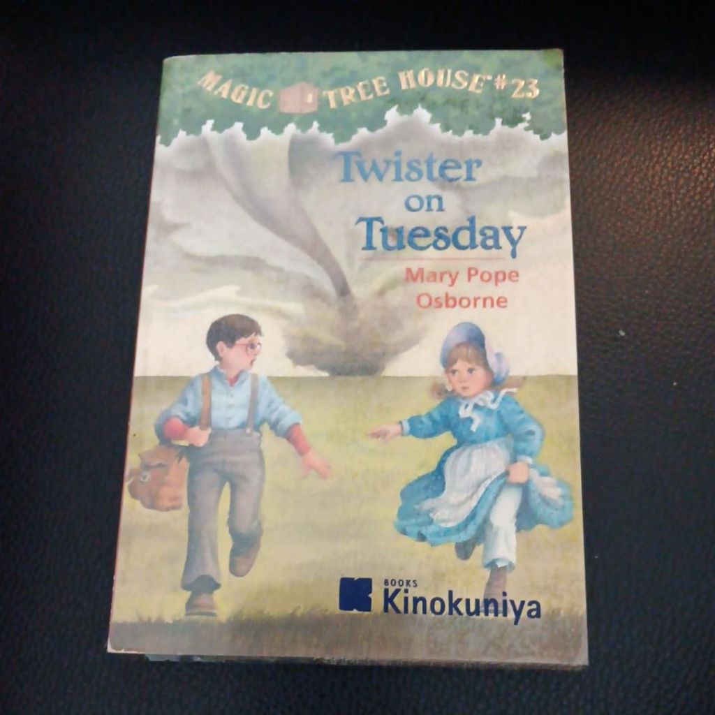 Secondhand English Book: Magic Tree House #23 Twister on Tuesday; Mary Pope Osborne, Good condition