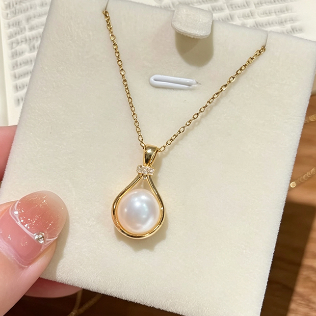 Crystal Pendant Necklace Niche Light Luxury Collarbone Chain Best Friend Gift
