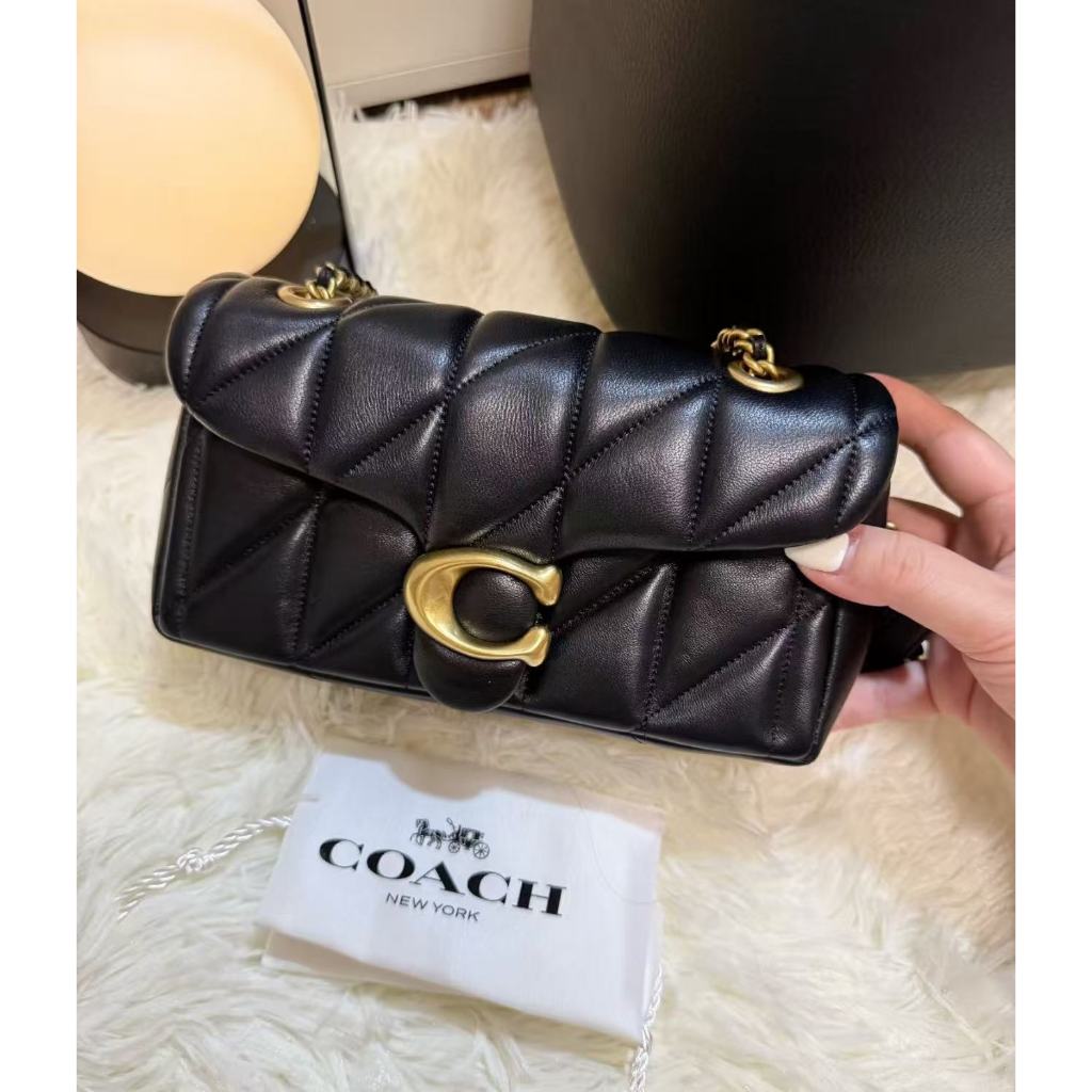 กระเป๋าสะพายข้าง COACHH รุ่น Tabby 26 - มีสไตล์และใช้งานได้หลากหลาย