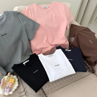 SISSY : เสื้อยืดคอกลมแขนสั้น (S–L) ทรงเบสิคปักโลโก้มินิมอล ใส่สบาย ใส่ได้ทุกวัน