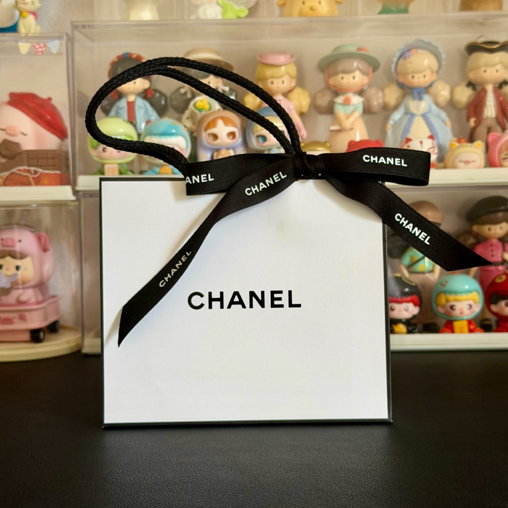 ถุงของขวัญ ถุงกระดาษ ถุงแบรนด์ Chanel, Estee Lauder, Central [รบกวนไม่สั่งรวมกับสินค้าอื่นนะคะ]