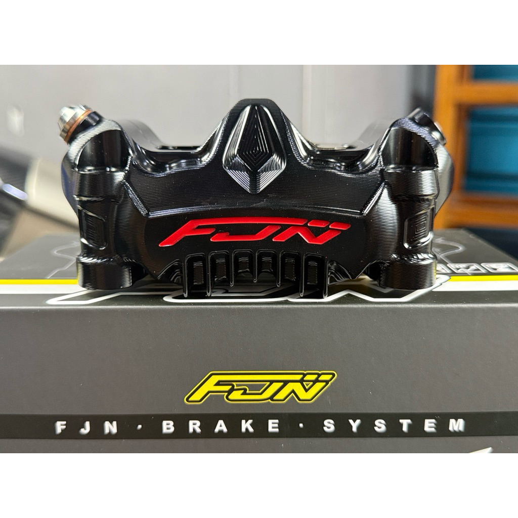 ปั้มล่าง FJN รุ่น GP10  4POT & GP 3   2PoTงาน CNC ใส่กับข้าปั้ม Brembo M4