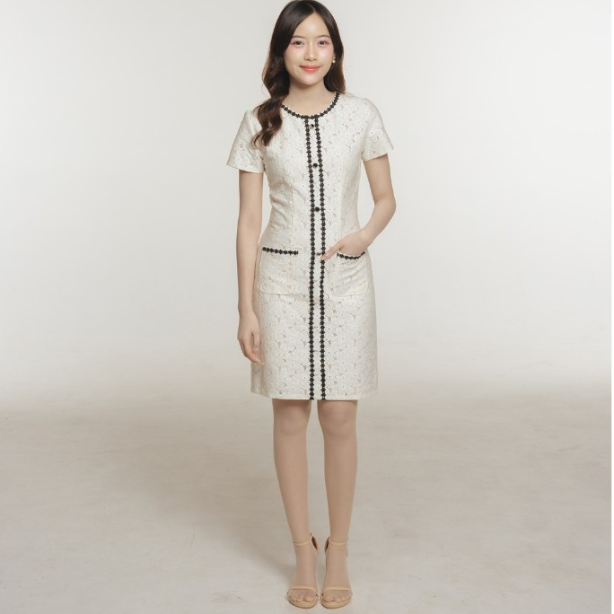 PYN BRAND -Amyla Dressชุดเดรสผ้าลูกไม้ทรงสอบตรงใส่ทำงาน