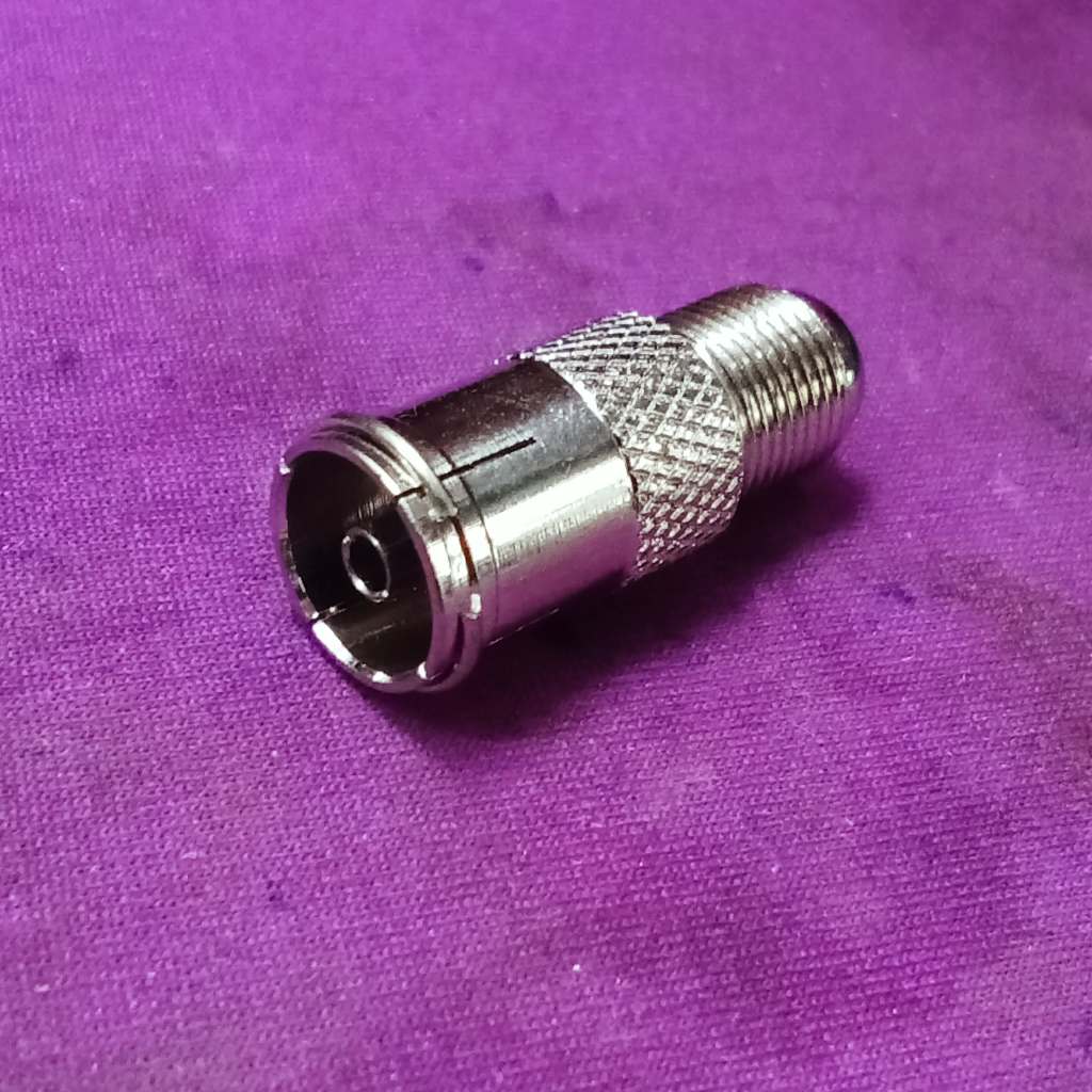 ปลั๊ก F-Type เกลียวนอก ออก RF 75 Ohm ตัวเมีย