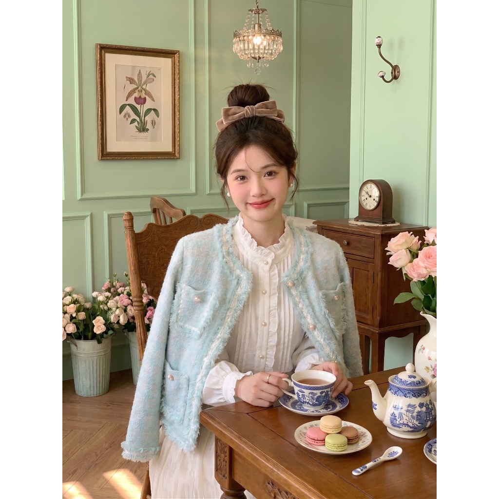 เสื้อคลุมคาร์ดิแกน ขนมิ้งค์เทียม คอกลม สีฟ้าพาสเทล แต่งกระดุมมุก ดีไซน์ 4 กระเป๋า สไตล์ลูกคุณหนู หรูหรา1092