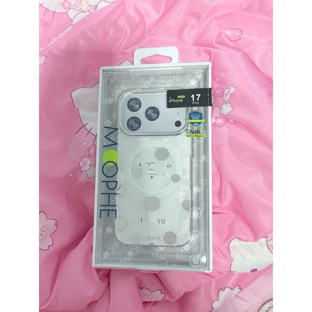 ส่งต่อ case iphone 17 pro มี magnets (moophe)