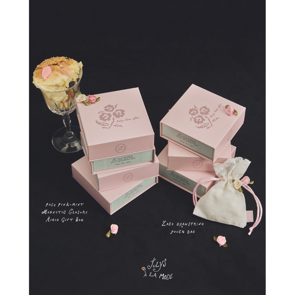 Julys - ever after box บริการห่อของขวัญ (ขายคู่กับสินค้าที่ร้านเท่านั้น)