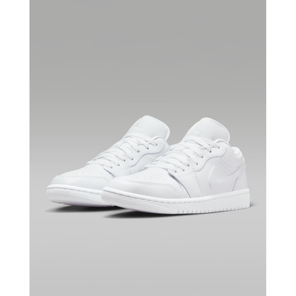Nike Air Jordan 1 Low US 6.5 แท้100% สภาพดีมากๆไม่มีตำหนิ เก็บอย่างเดียว