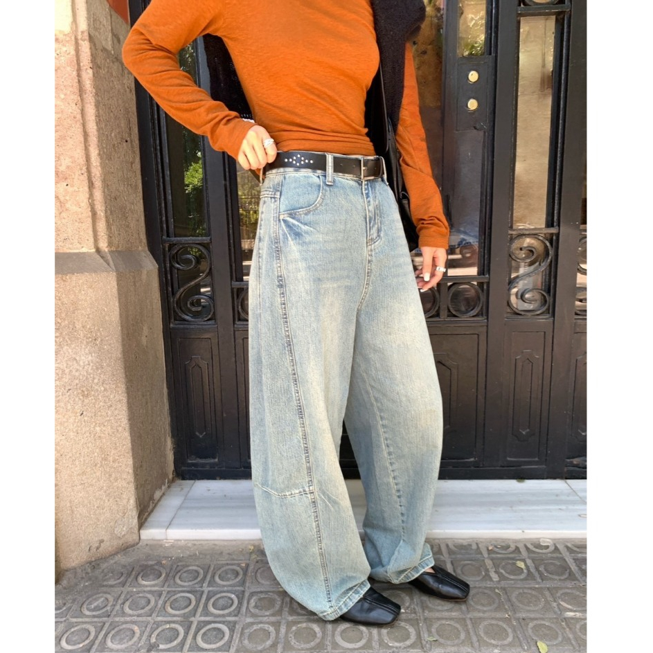 กางเกงเดนิมทรงบาร์เรล +เข็มขัด VINTAGE BARREL DENIM PANTS WITH STUD BELT