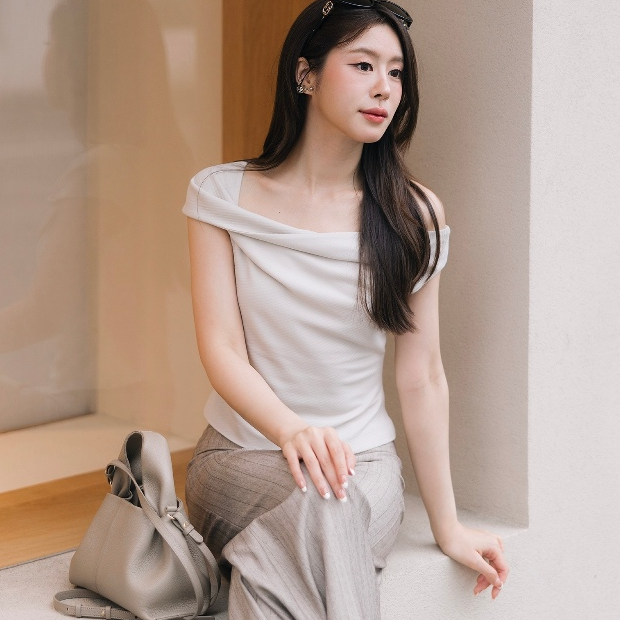 CALICO - HELENE Top พร้อมส่ง