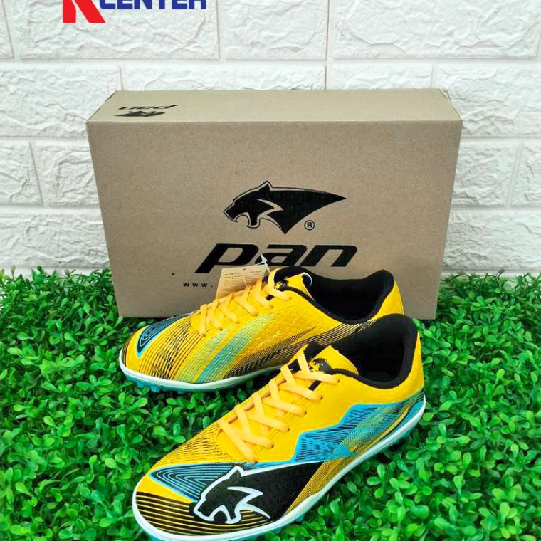 Pan รองเท้าฟุตบอล ร้อยปุ่ม รุ่น SUPER SONIC TURF (PF-15AE) Size 39-44
