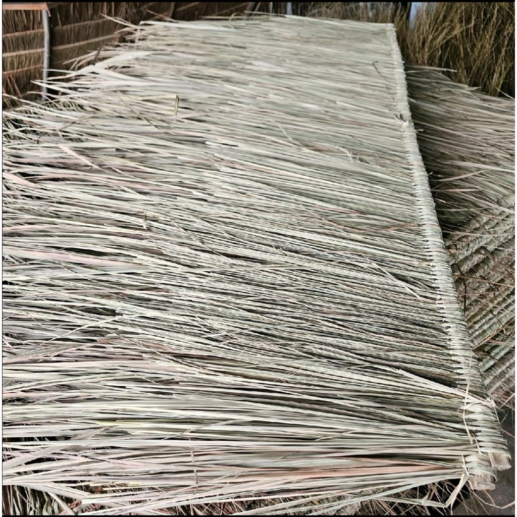 หลังคาหญ้า หลังคาหญ้าคามุงกันแดดกันฝน