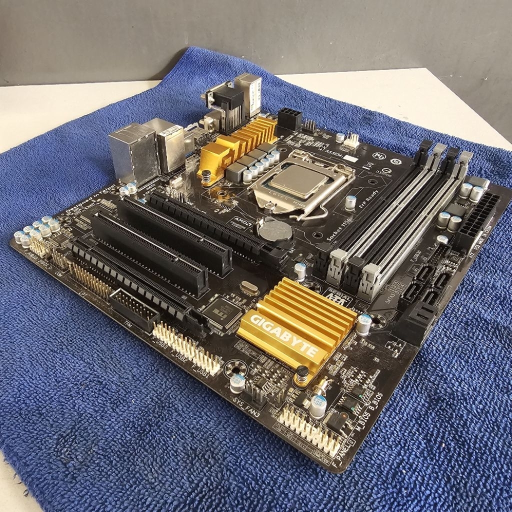 Z97M-D3H +I5 4440 3.10ghz