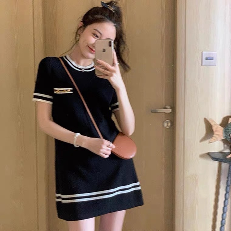 SHOP_MKL🌿เดรสเเฟชั่นใหม่ สไตล์เกาหลี เดรสเเขนสั้น คอกลม เเฟชั่นผู้หญิงมาใหม่#3175