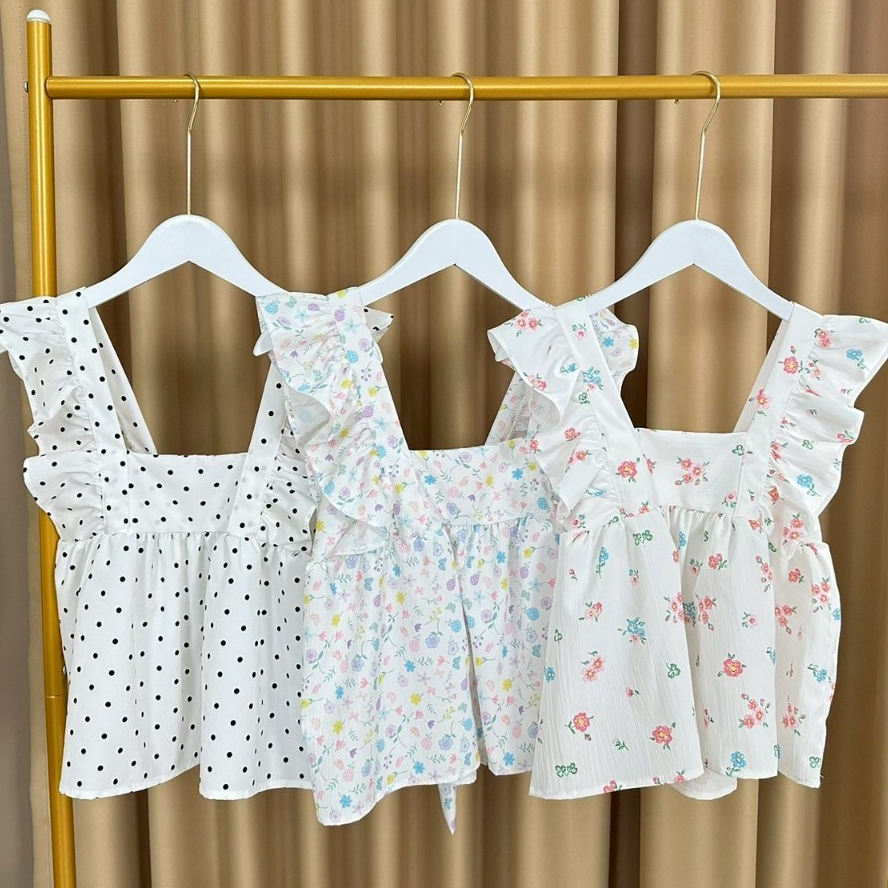 เสื้อครอปแขนระบาย แต่งโบว์ ใส่ได้2ด้าน เสื้อลายจุด ลายพิมพ์ดอกไม้ ผ้าครัช (คนไทยผลิต) - ND 170