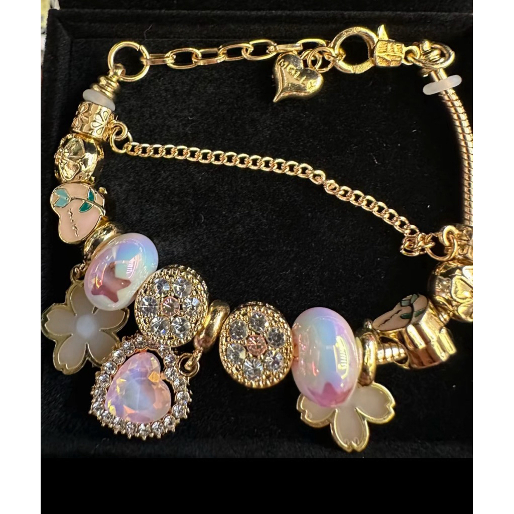 สร้อยข้อมือMolly Jewelry พร้อมกล่องของแท้💕