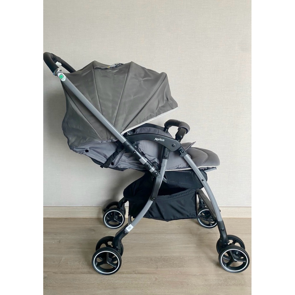 รถเข็นเด็กมือ 2 Luxuna Cushion Aprica