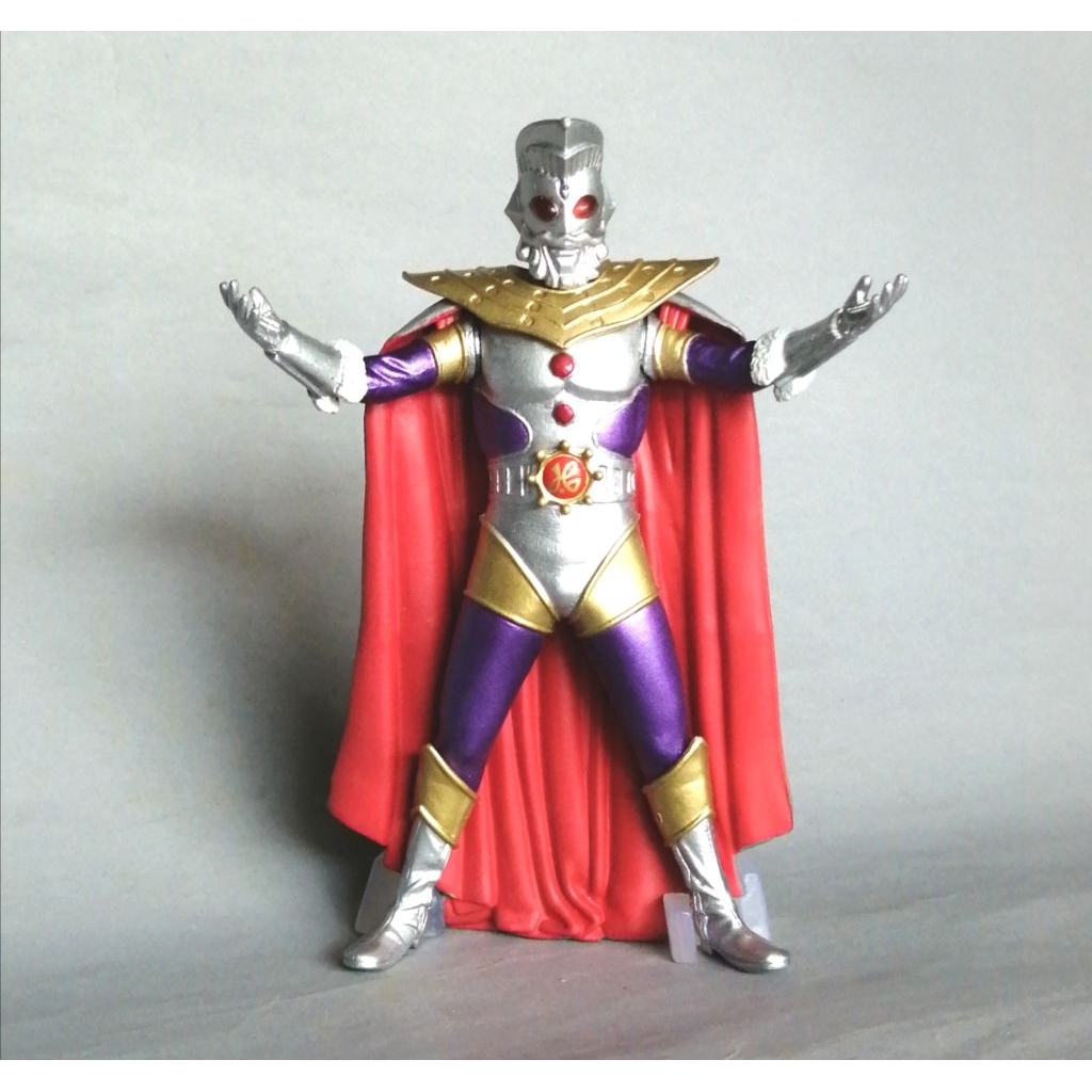ULTRA​MAN  ​KING​ / BANDAI. 2010