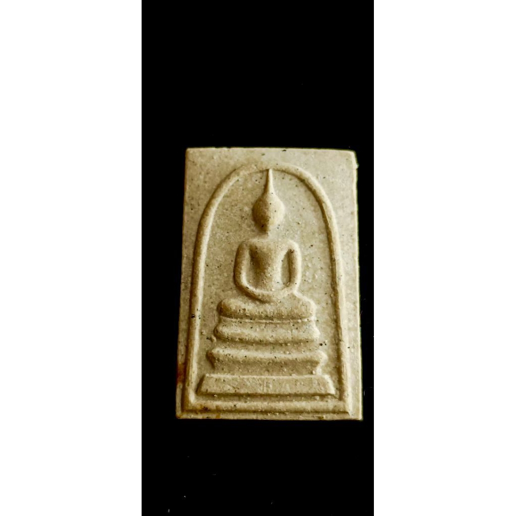 พระสมเด็จ 122ปี องค์ตามรูป พิมพ์ใหญ่ทรงนิยมจุดไข่ปลา วัดระฆังปี37รับประกันพระแท้