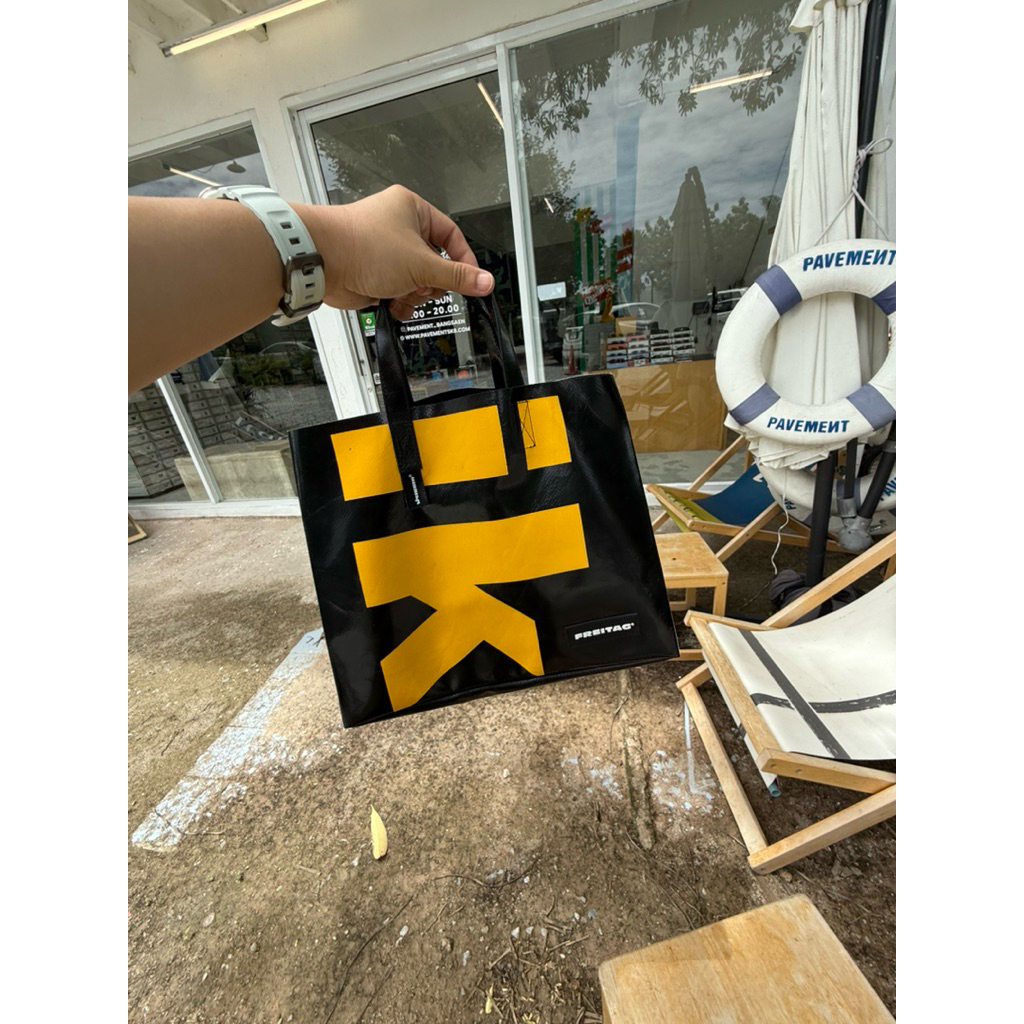 FREITAG CAKE LOT2 ไทย 100%