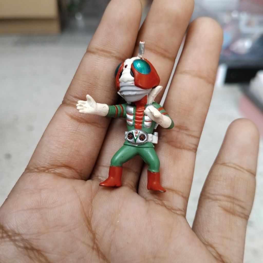 ฟิกเกอร์ตัวละคร คาเมนไรเดอร์ V3