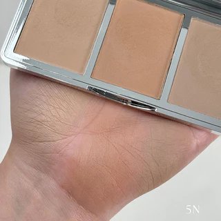 SUPERMOM - I’M A Trio Palette (13.5g) ซุปเปอร์มัม ไอม อะ ทรีโอ พาเลตต์