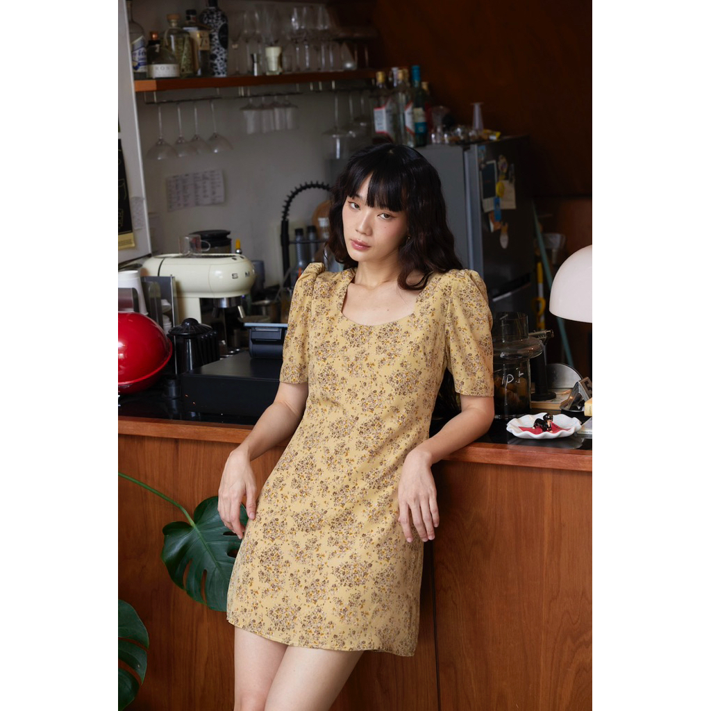 HERSPECTIVE NINA DRESS ( พร้อมส่ง M )
