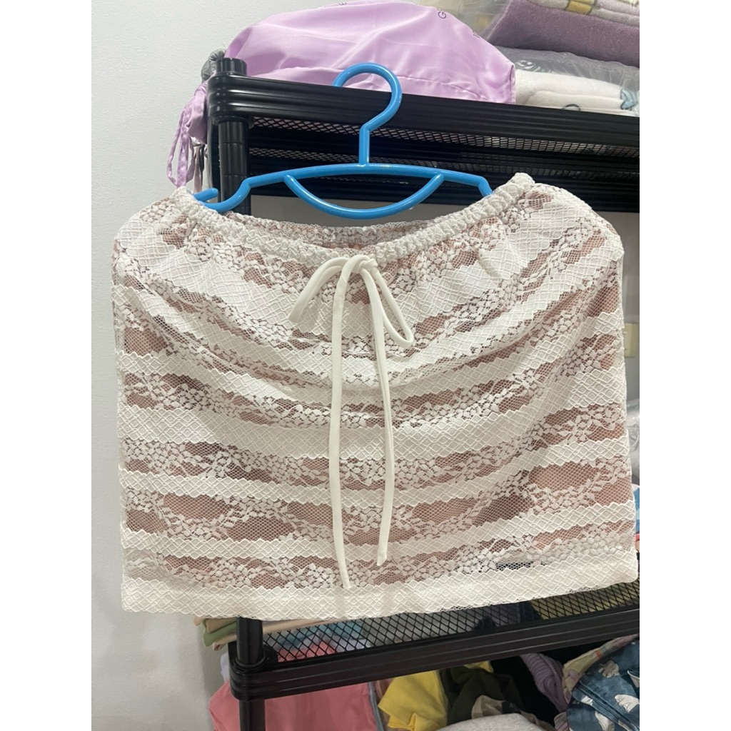 กระโปรงลูกไม้tulla moreไซส์mใหม่มากใส่แต่20นาที