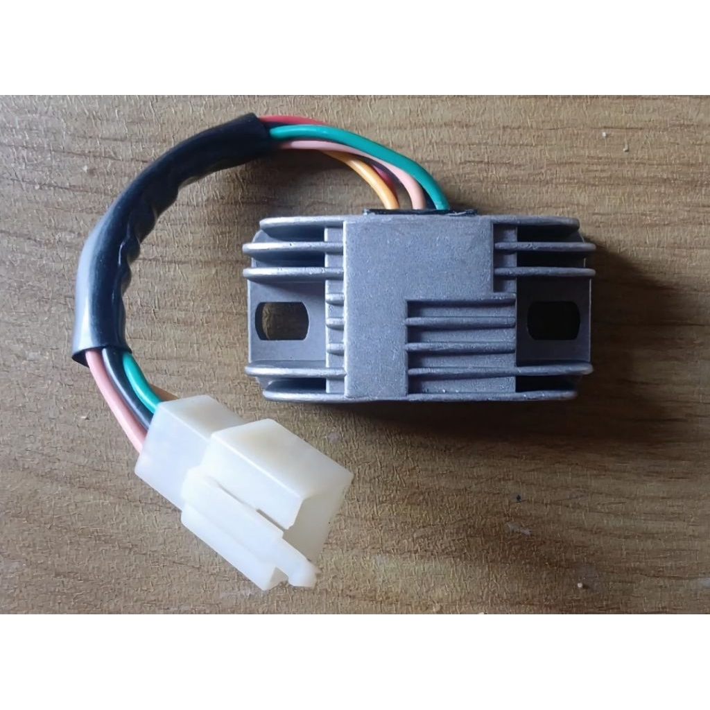 แผ่นชาร์จ NSR150 ตาเหลี่ยม