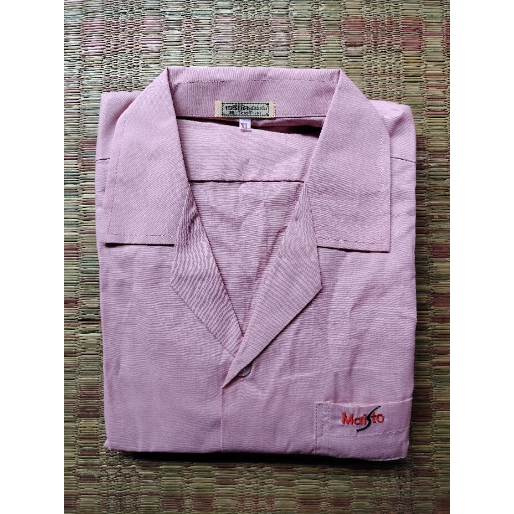 เสื้อช็อป Maisto model