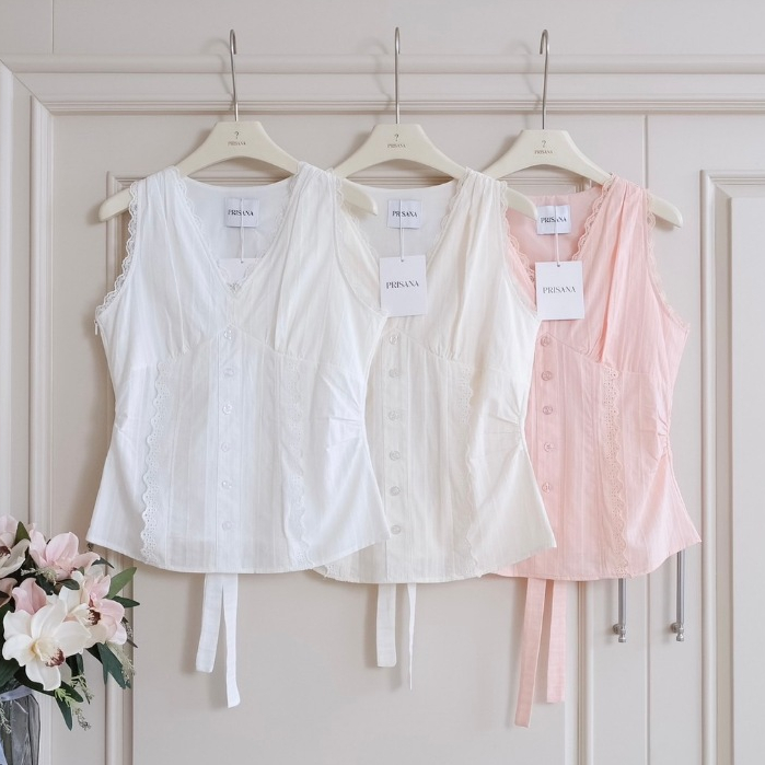 Prisana ? เสื้อแขนกุดงานผ้าลูกไม้นุ่มละมุน ผ้าเนื้อนุ่มใส่สบาย ไม่คัน