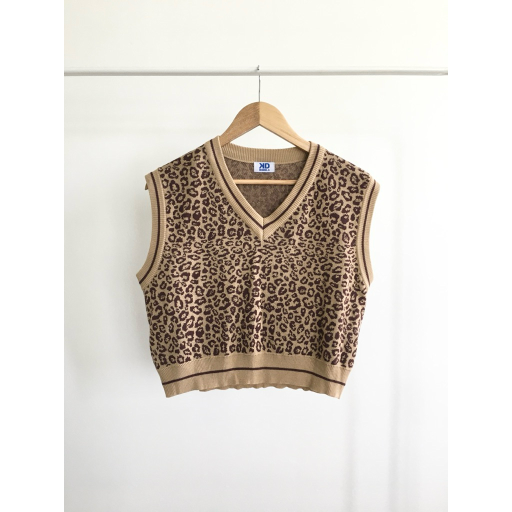เสื้อกั๊กไหมพรมลายเสือดาว kiddi.s