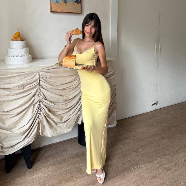 CURVF Lacey Dress เดรสยาวสายเดี่ยวแต่งลูกไม้