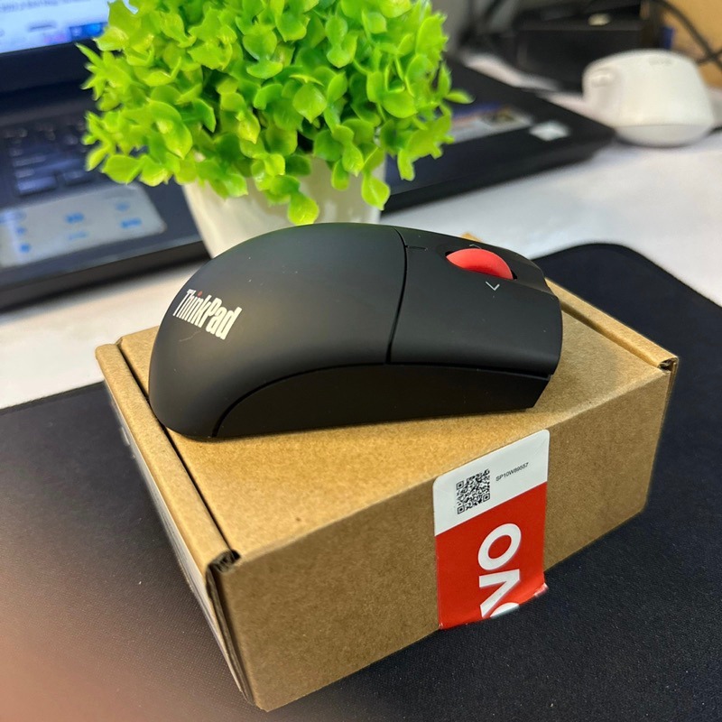 Lenovo ThinkPad  Wireless Mouse เมาส์ไร้สายที่ตอบโจทย์ทุกการใช้งาน 4Y51A24585