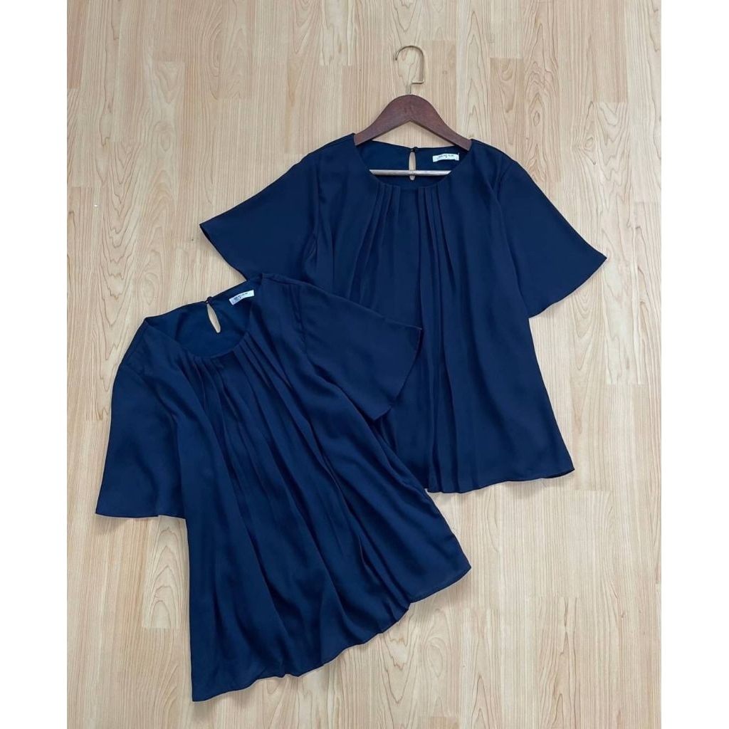 เสื้อ Glacier แท้สีกรม