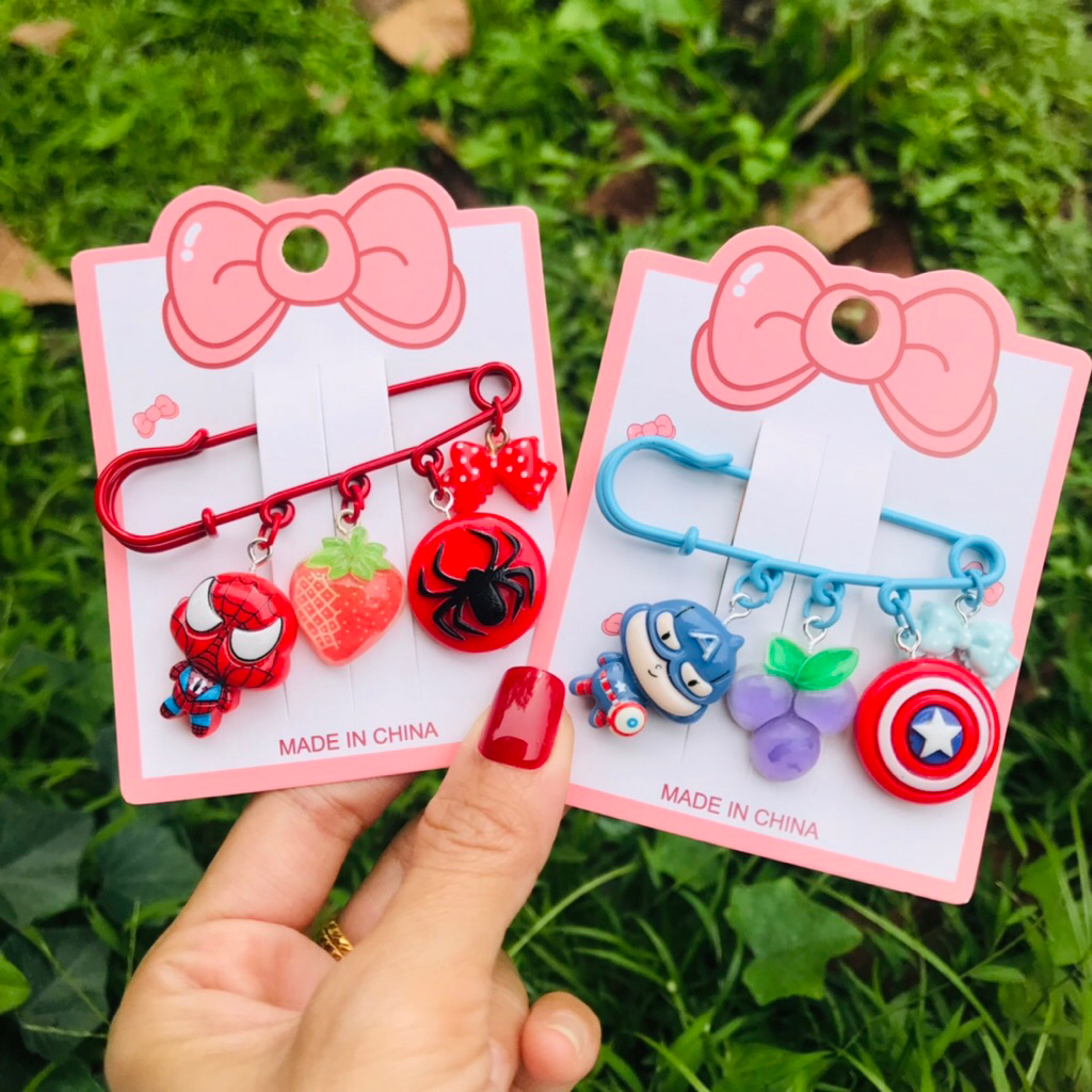 💛Bangtaoo.24 เข็มกลัดรูขนาด 6 ซม. เครื่องประดับ ตกแต่งเสื้อผ้า กระเป๋า พร้อมส่ง