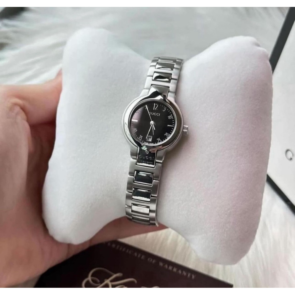 Gucci 8900L บอกวันที่ หลักArabic หน้าปัดBlack สีหายาก
