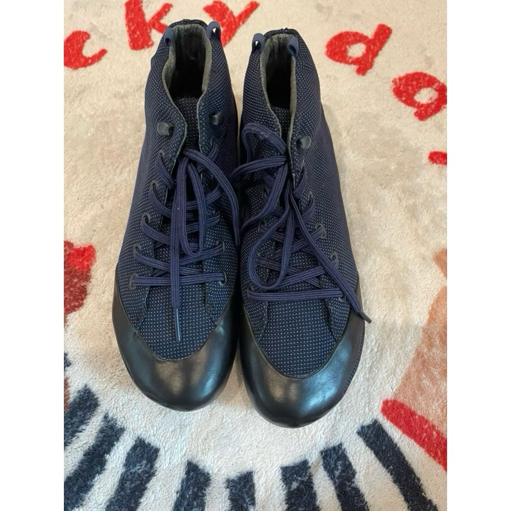 รองเท้า Camper มือสองของแท้