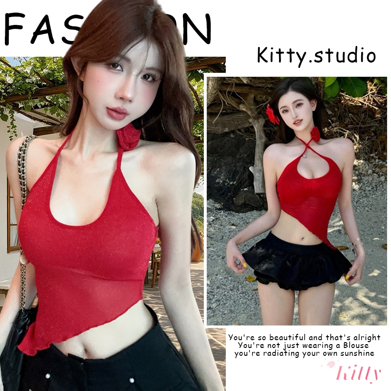 Kitty.พร้อมส่ง💓เสื้อท็อปคล้องคอสีแดง🔥เสื้อกล้ามผูกหลังแบบเรียบหรูเรียบหรู ทรงรัดรูปแถมดอกไม้ เซ็กซี่แฟชั่น ชุดไปทะเล