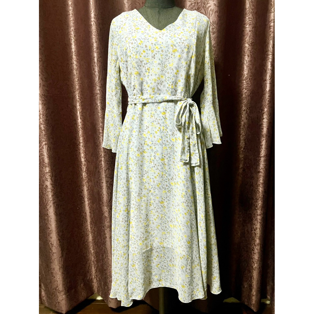 มือสอง (ให้นมได้ ) ซับในเต็ม Mamong เดรสให้นม พิมพ์ลายดอกไม้ สีฟ้าเทา สวยใส่ทำงาน ใส่เที่ยว