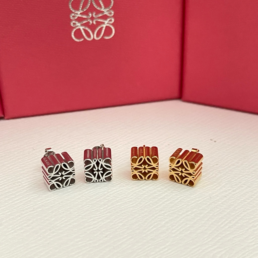 🔥พร้อมส่ง🔥New Loewe Anagram Earrings/necklace