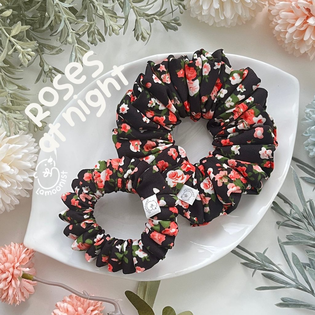 Lamoonist scrunchies • Roses at night