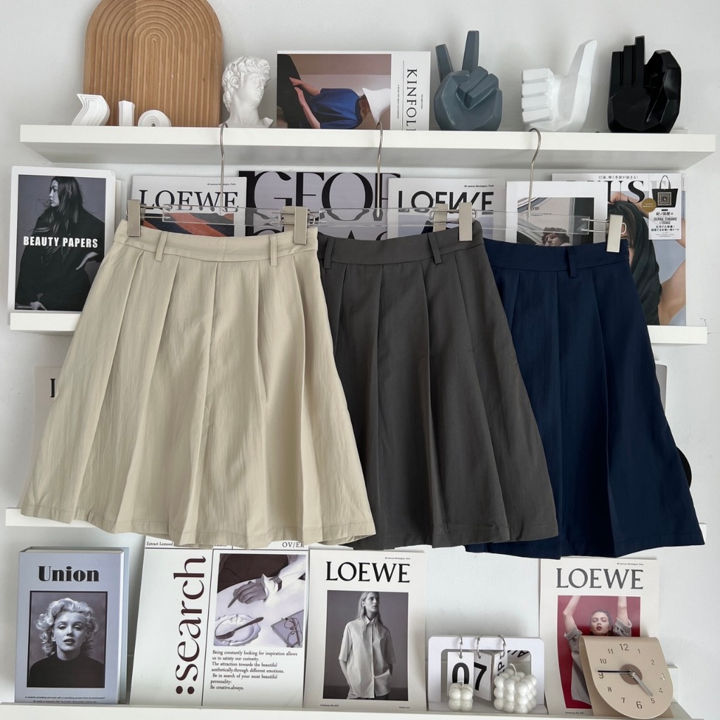 Lawyer Store | [5331600] กระโปรง แต่งจีบซิปข้าง มีซับด้านใน ทรงพอดี ไม่รัดหรือหลวมเกินไป ใส่สบาย ใส่