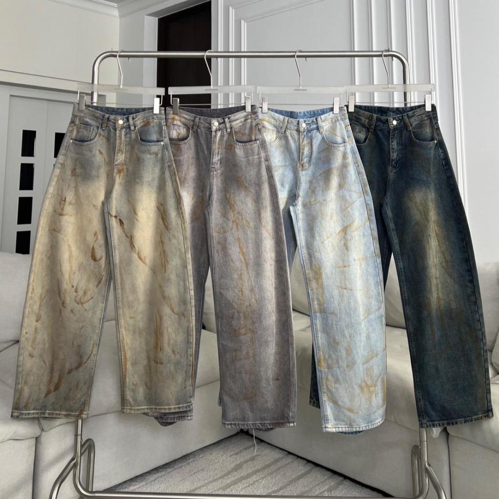 PTJ30290 Sahara Muddy กางเกงยีนส์ PROMTHONG ทรง Barrel ดีเทลสีเลอะปักโลโก้