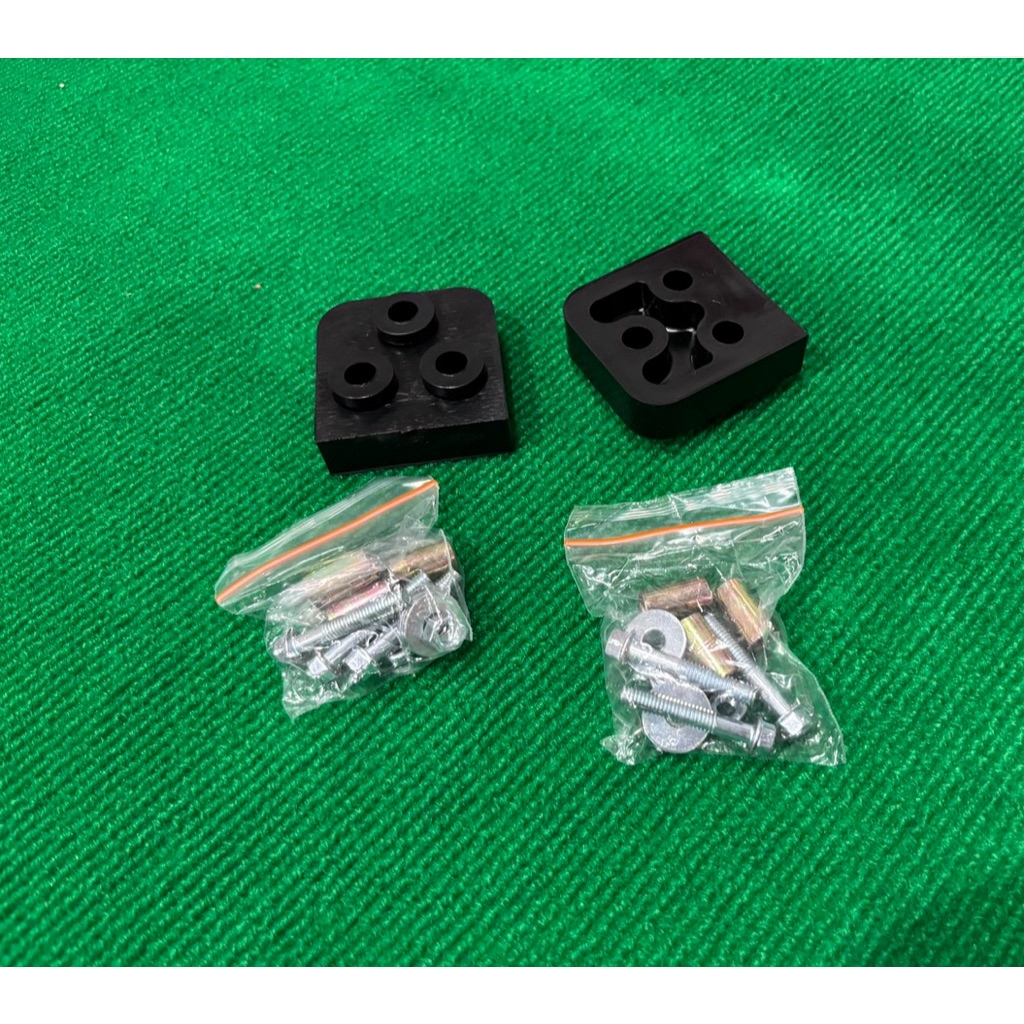 ลูกยางรองไฟท้าย rxs rxk rxz rx100 ชุดละ