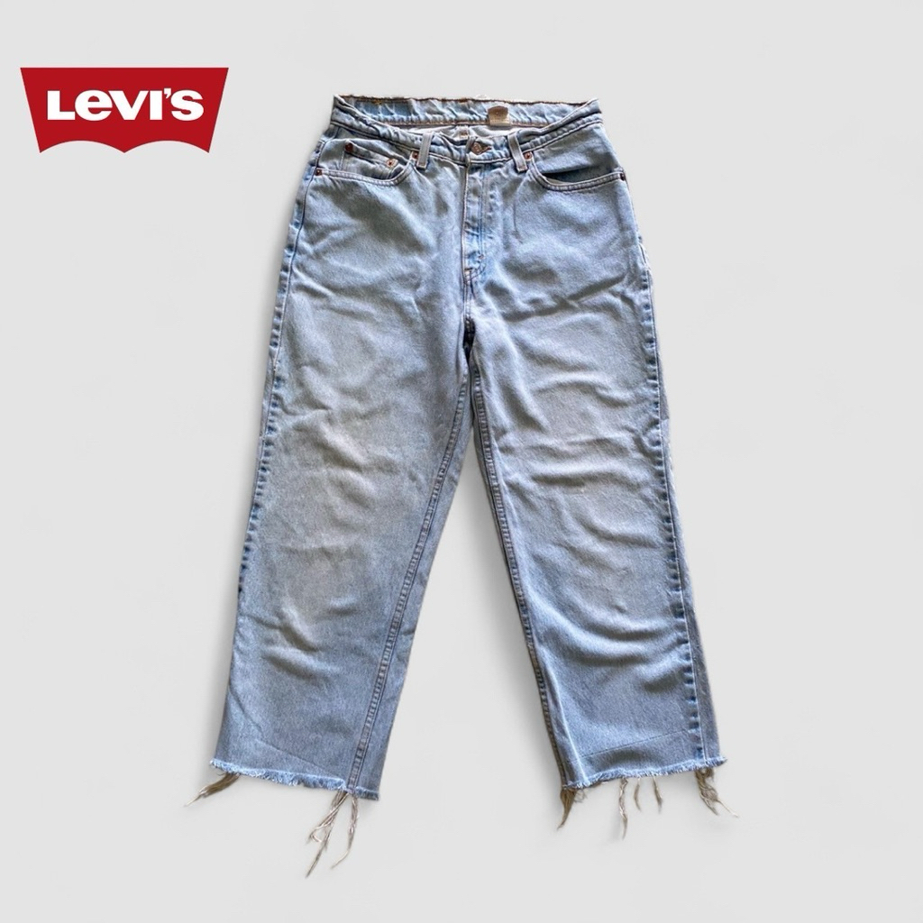 กางเกงยีนส์มือสอง  Levi’s 512 เอว 28 - 29 สภาพดี ไม่มีตำหนิ
