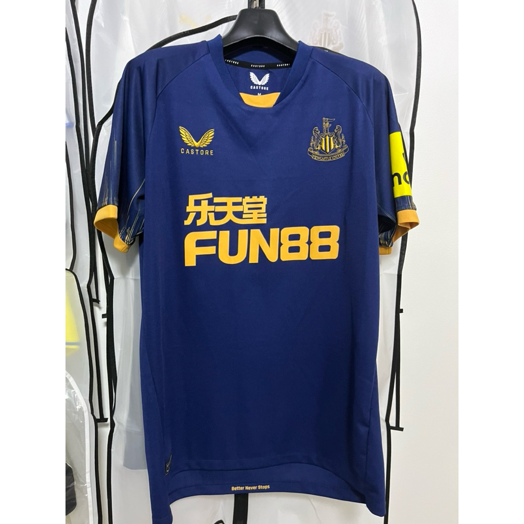 เสื้อเยือนนิวคาสเซิลแท้รุ่น Pro Edition และ Replica ปี 2022-23 Newcastle United Away Jersey 2022/23 