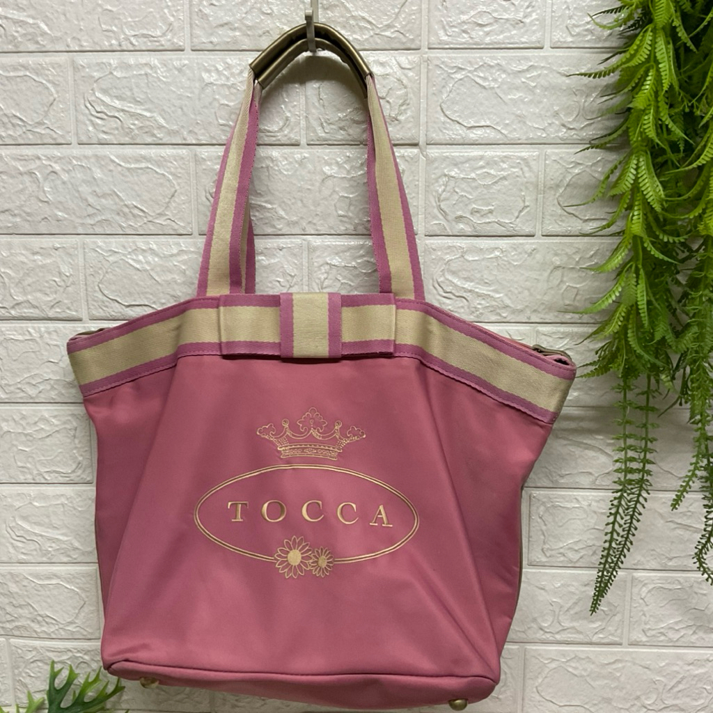 กระเป๋าสะพาย กระเป๋าสัมภาระ กว้าง 18 สูง 11 ก้น 8.5 นิ้ว ราคา 290 บาท #สินค้ามือ 2 มีตำหนิเลอะบ้างตา