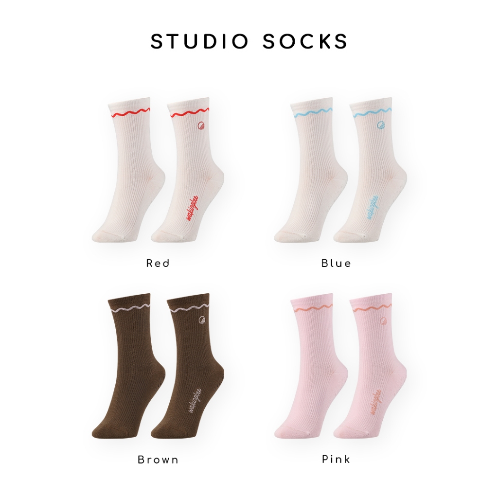 Wakingbee Studio Socks ถุงเท้าพิลาทิส บาร์ โยคะ มีซิลิโคนกันลื่น ผ้าแบมบูค้อตต้อนกันกลิ่นอับ นุ่มใส่สบาย