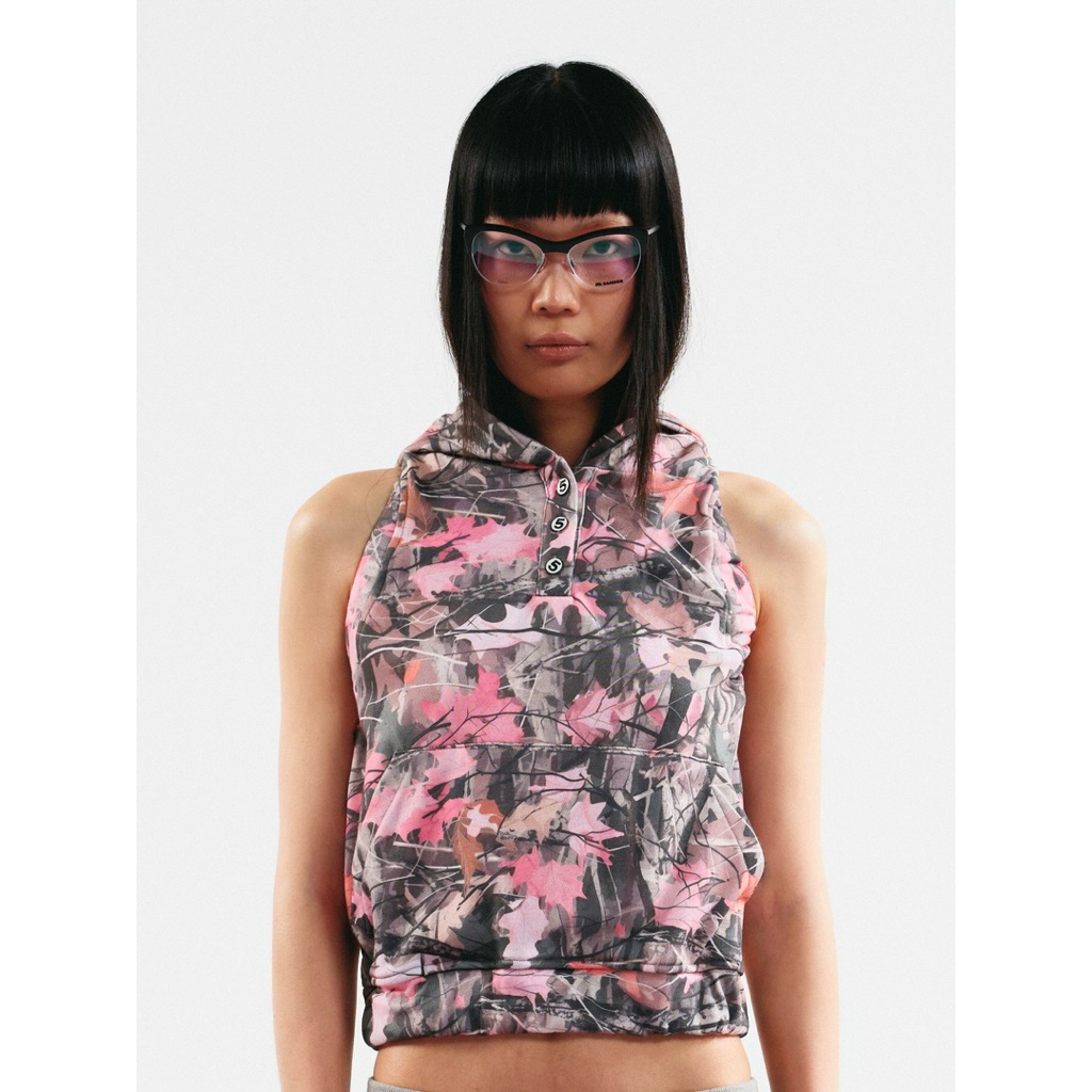 Pink Maple’s Sleeveless Hoodie